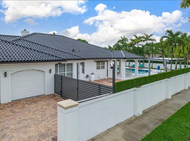 5 of 45 - 11390 Sw 30th St, Miami, FL