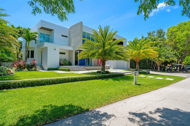 3 of 84 - 420 Island Dr, Key Biscayne, FL