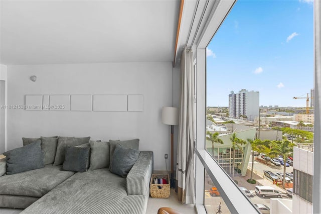 5 of 23 - 6801 Collins Ave 717 Door 703, Miami Beach, FL