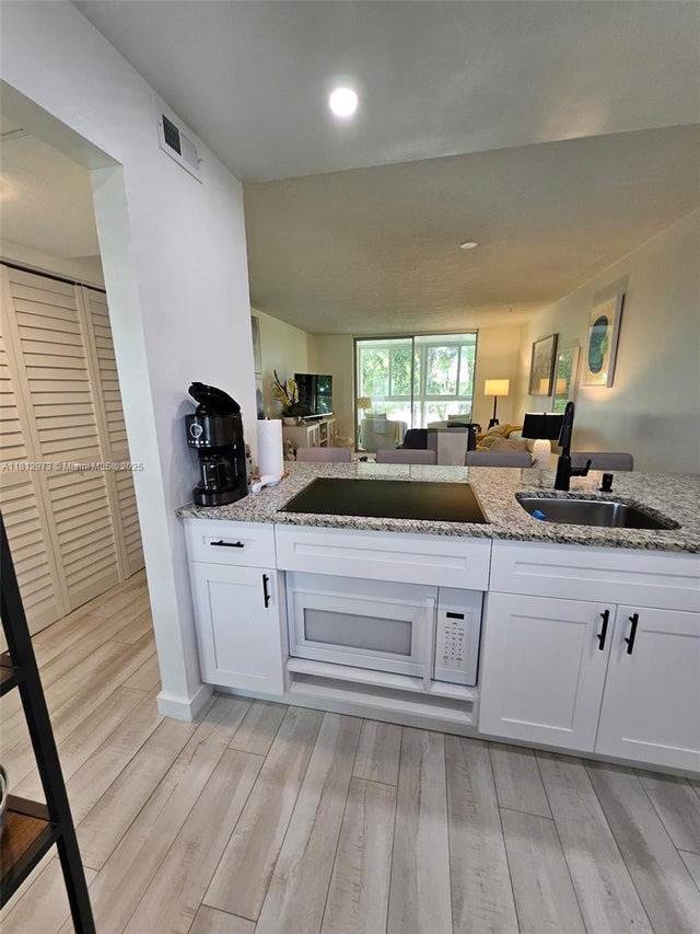 5 of 17 - 9081 Lime Bay Blvd 302, Tamarac, FL