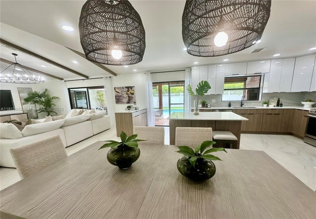 2 of 39 - 4029 Nw 72nd Ave, Coral Springs, FL