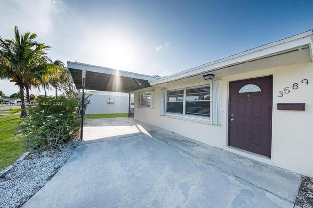 5 of 40 - 3589 Island Rd, Palm Beach Gardens, FL