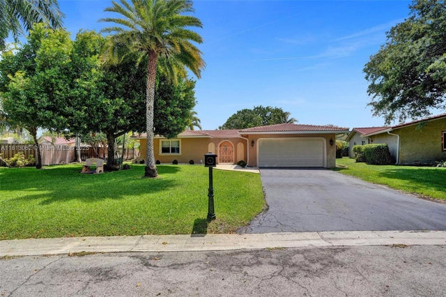 5 of 54 - 8438 Nw 26th Dr, Coral Springs, FL