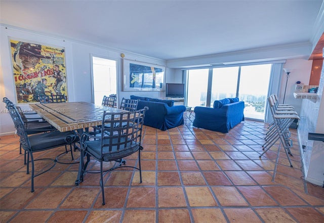 2 of 28 - 2841 N Ocean Blvd 1801, Fort Lauderdale, FL