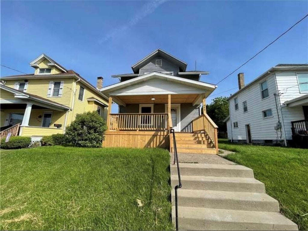 1049 Adams Street, New Castle