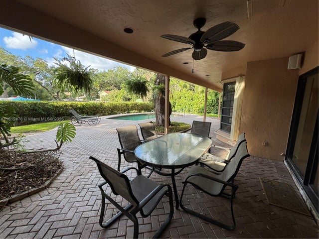 4 of 32 - 5790 Sw 37th Ter, Dania Beach, FL