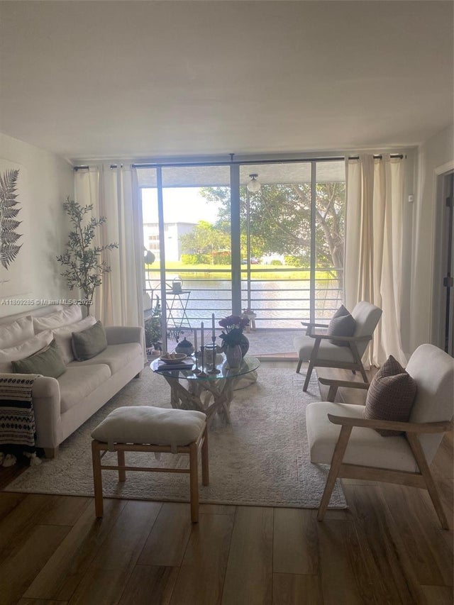 2 of 23 - 9420 Poinciana Pl 214, Davie, FL
