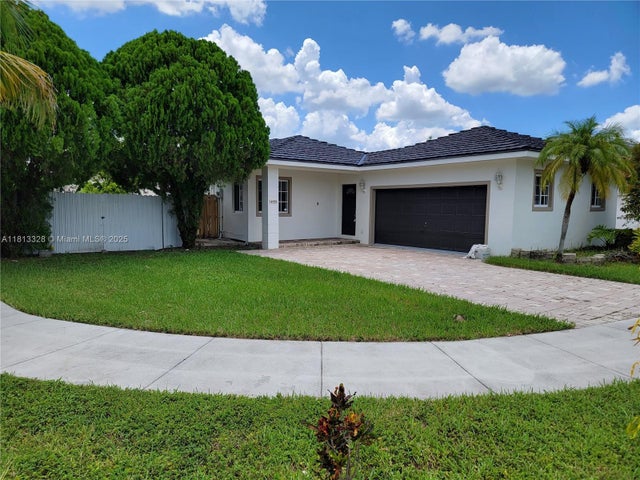 1 of 18 - 14730 Sw 142nd St, Miami, FL