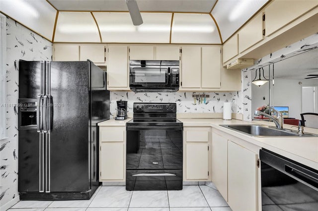 3 of 40 - 2748 Nw 104th Ave 308, Sunrise, FL