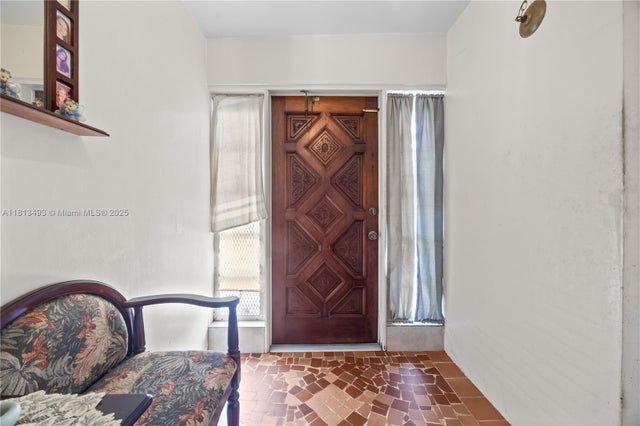 4 of 42 - 1706 N 45th Ave, Hollywood, FL