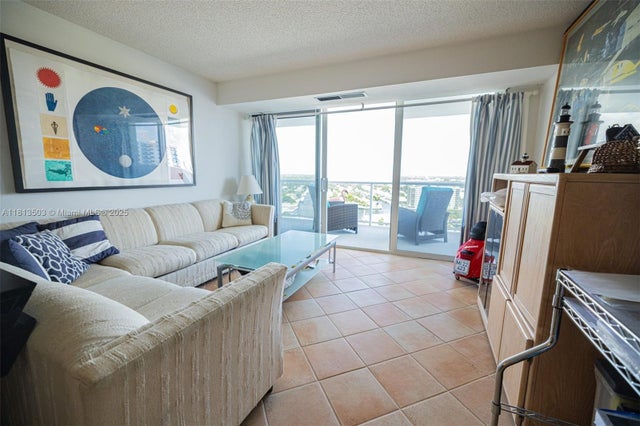 3 of 29 - 2841 N Ocean Blvd 1809, Fort Lauderdale, FL
