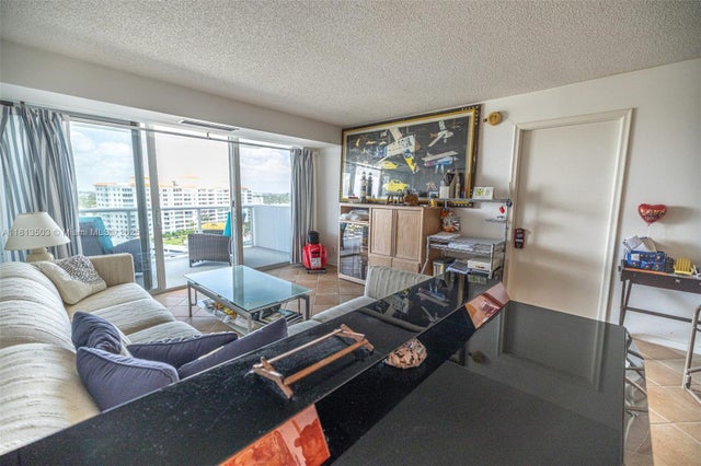 5 of 29 - 2841 N Ocean Blvd 1809, Fort Lauderdale, FL