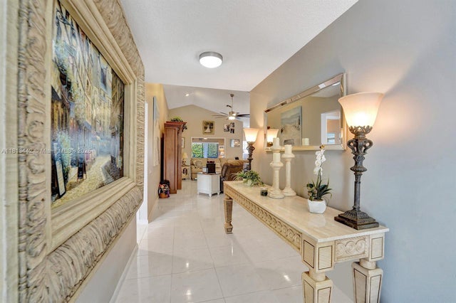 5 of 62 - 6081 Bluegrass Dr, Boynton Beach, FL