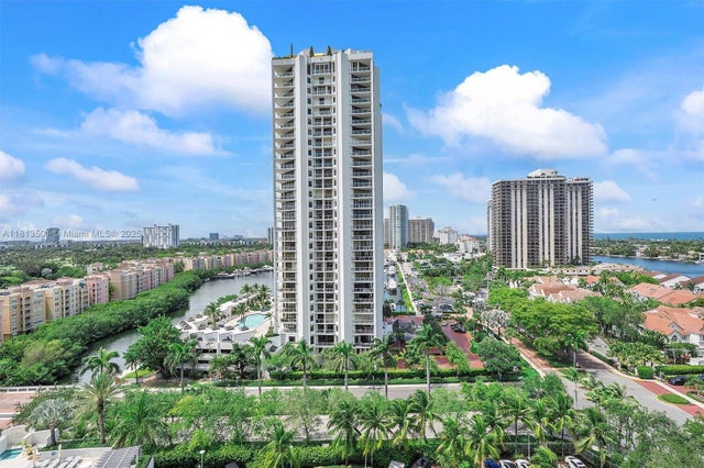 1 of 52 - 19400 Turnberry Way 1131, Aventura, FL