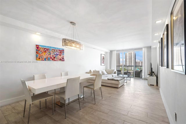 2 of 26 - 19390 Collins Ave 1519, Sunny Isles Beach, FL