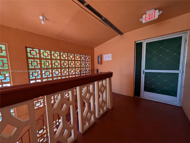 3 of 16 - 19080 Ne 3rd Ct 311, Miami, FL