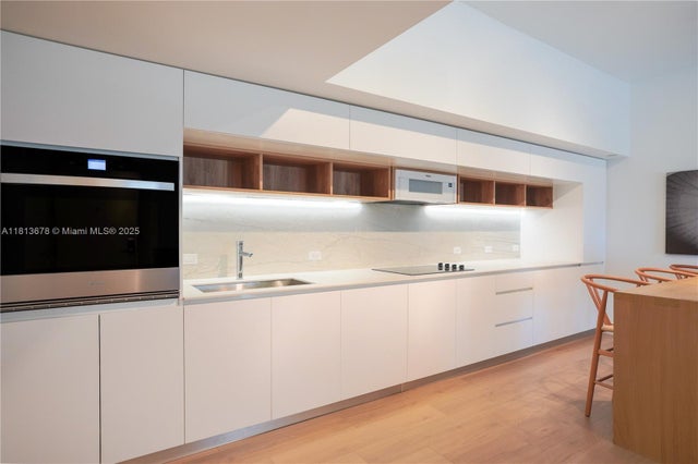 4 of 31 - 10250 Collins Avenue 212, Bal Harbour, FL