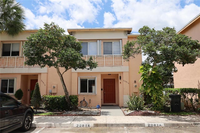 2 of 96 - 20816 Nw 2nd St, Pembroke Pines, FL