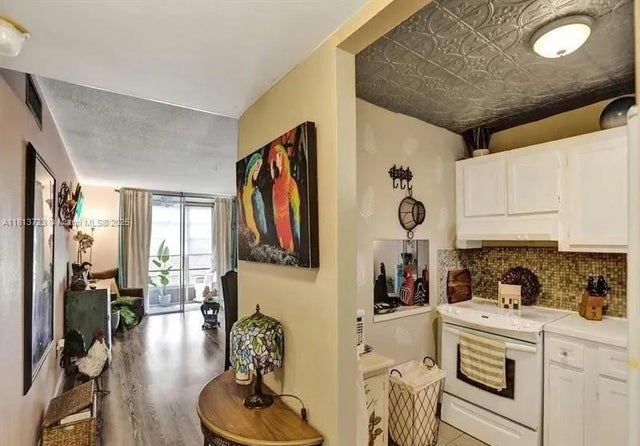 1 of 26 - 2801 N Pine Island Rd 105, Sunrise, FL