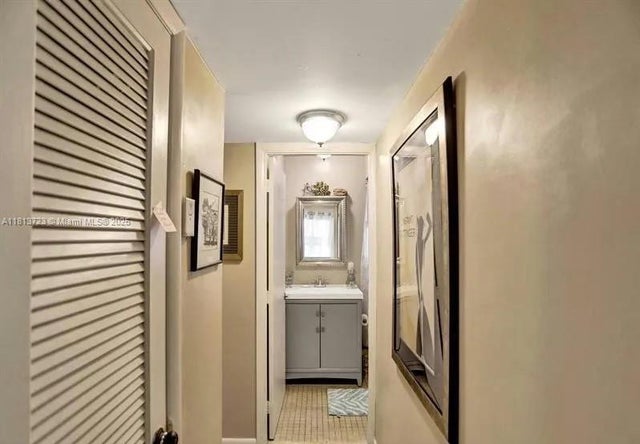 4 of 26 - 2801 N Pine Island Rd 105, Sunrise, FL