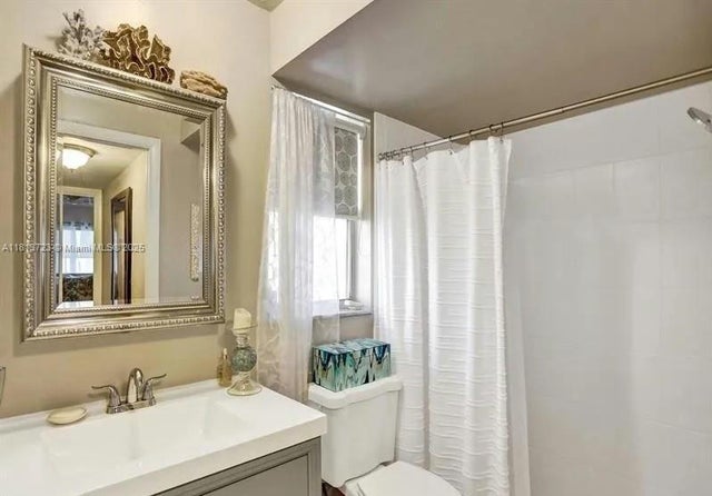 5 of 26 - 2801 N Pine Island Rd 105, Sunrise, FL