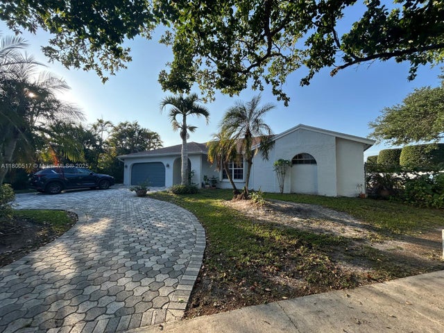 1 of 22 - 11800 Sw 48th St, Cooper City, FL