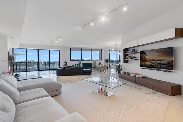 1 of 71 - 18555 Collins Ave 1703, Sunny Isles Beach, FL