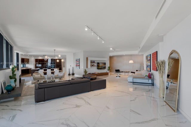 5 of 71 - 18555 Collins Ave 1703, Sunny Isles Beach, FL