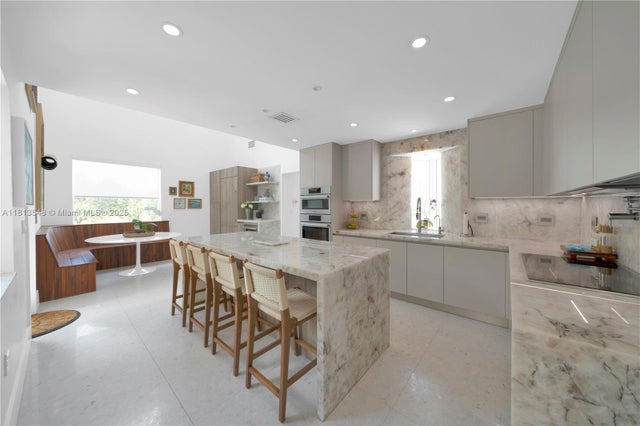 1 of 73 - 6320 Dolphin Dr, Coral Gables, FL