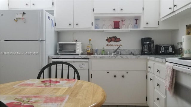 4 of 43 - 4880 Nw 22nd St 207, Lauderhill, FL