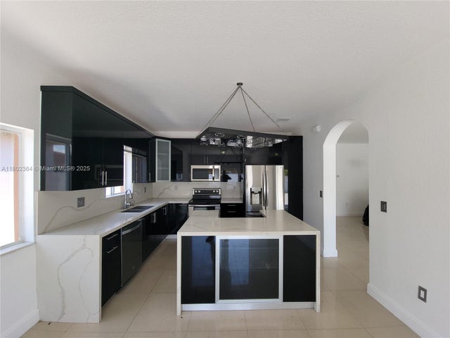 4 of 17 - 10814 Sw 228th Ter, Miami, FL