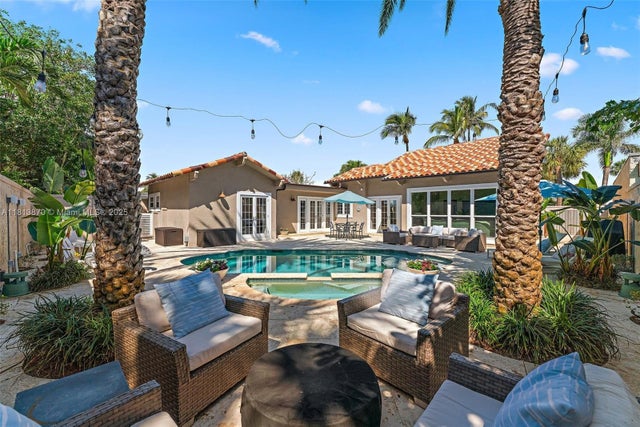 2 of 72 - 105 Rainbow Fish Cir, Jupiter, FL