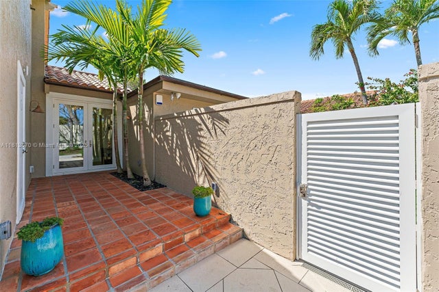 4 of 72 - 105 Rainbow Fish Cir, Jupiter, FL