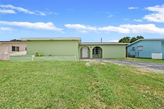 Photo of Listing #A11806195