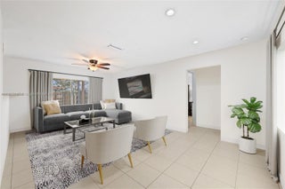 Photo of Listing #A11806195