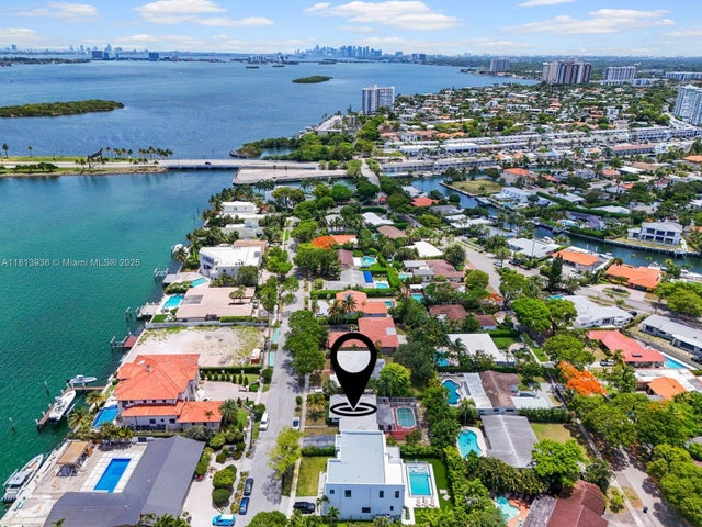 2 of 25 - 12480 Keystone Island Dr, North Miami, FL