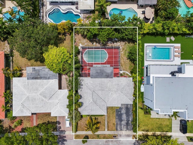 5 of 25 - 12480 Keystone Island Dr, North Miami, FL