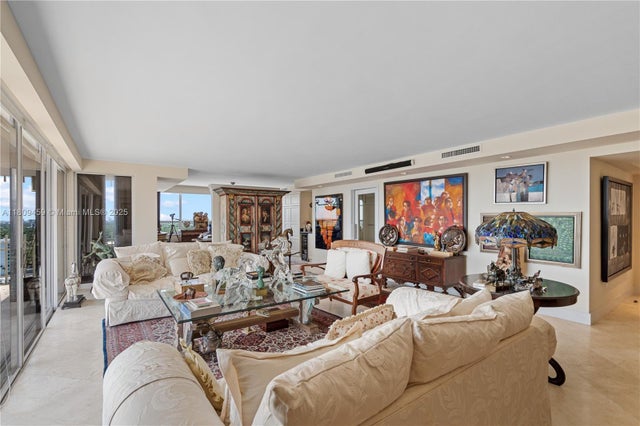 5 of 35 - 3 Grove Isle Dr C1610, Miami, FL