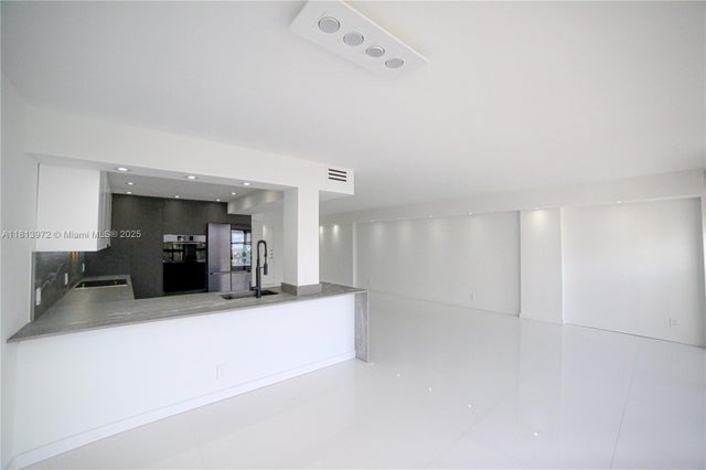 1 of 41 - 200 Leslie Dr 314, Hallandale Beach, FL