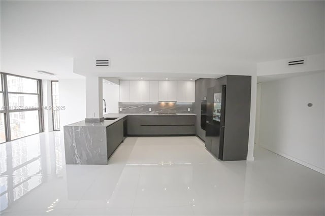 3 of 41 - 200 Leslie Dr 314, Hallandale Beach, FL
