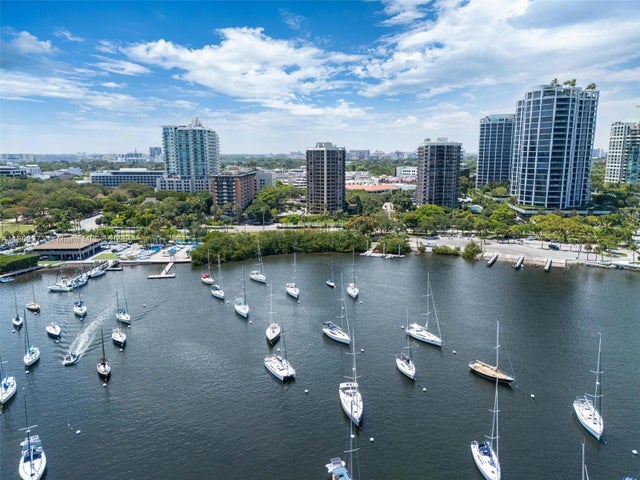2 of 81 - 2901 S Bayshore Dr 17g/h, Miami, FL