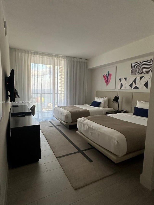 5 of 14 - 4010 S Ocean Dr R1707, Hollywood, FL
