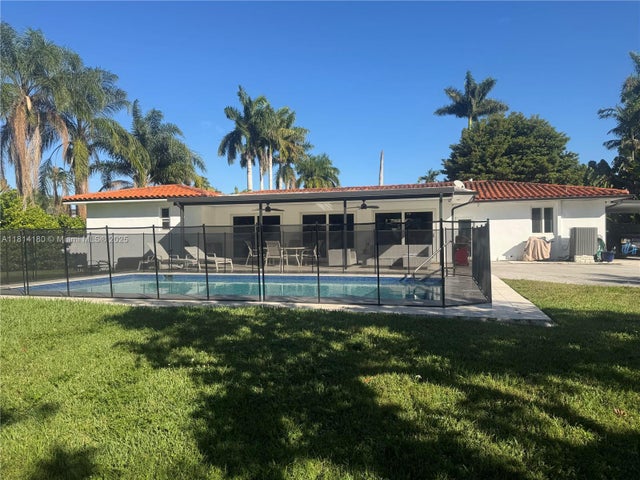 2 of 34 - 220 Nw 130th Ave, Miami, FL