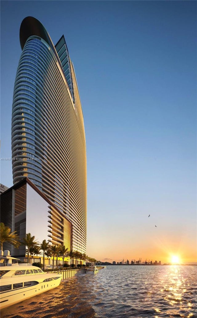 1 of 50 - 300 Biscayne Blvd Way 1805, Miami, FL