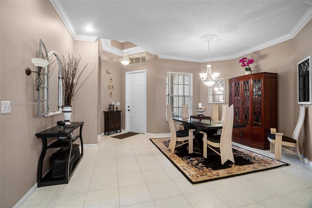 4 of 32 - 6569 Jog Estates Ln, Boynton Beach, FL