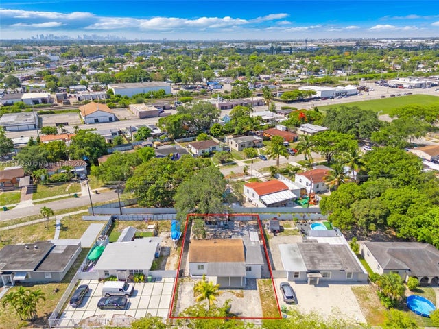 4 of 29 - 1246 Sharazad Blvd, Opa Locka, FL