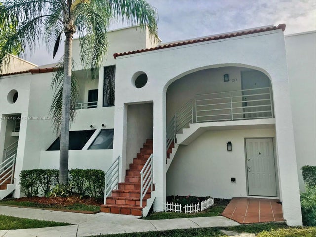 1 of 28 - 3564 Magellan Cir 213-1, Aventura, FL