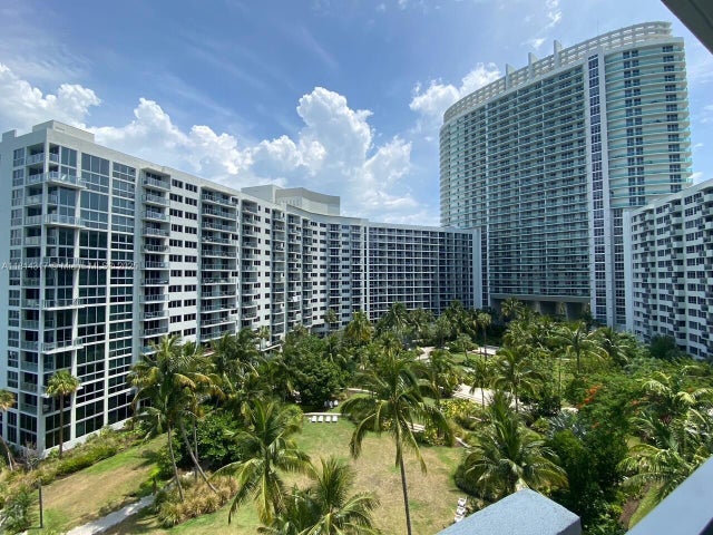 1 of 23 - 1500 Bay Rd 1274s, Miami Beach, FL