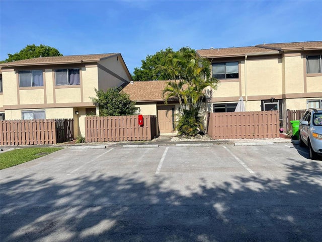 2 of 21 - 3050 Nw 106th Ave 7, Sunrise, FL