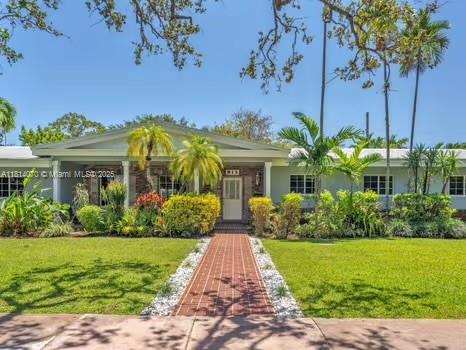 2 of 40 - 915 Country Club Prado, Coral Gables, FL